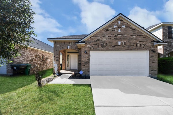 10826 SHANNON MILLS LN, HOUSTON, TX 77075 - Image af3e2003e033a36ce55801b7c3233cda/1175490531
