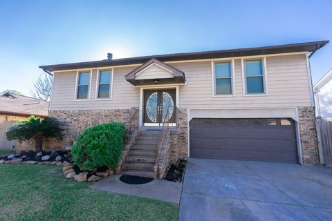Photo of 6510 Trimstone Drive, Pasadena, TX 77505 (MLS # 93742051)
