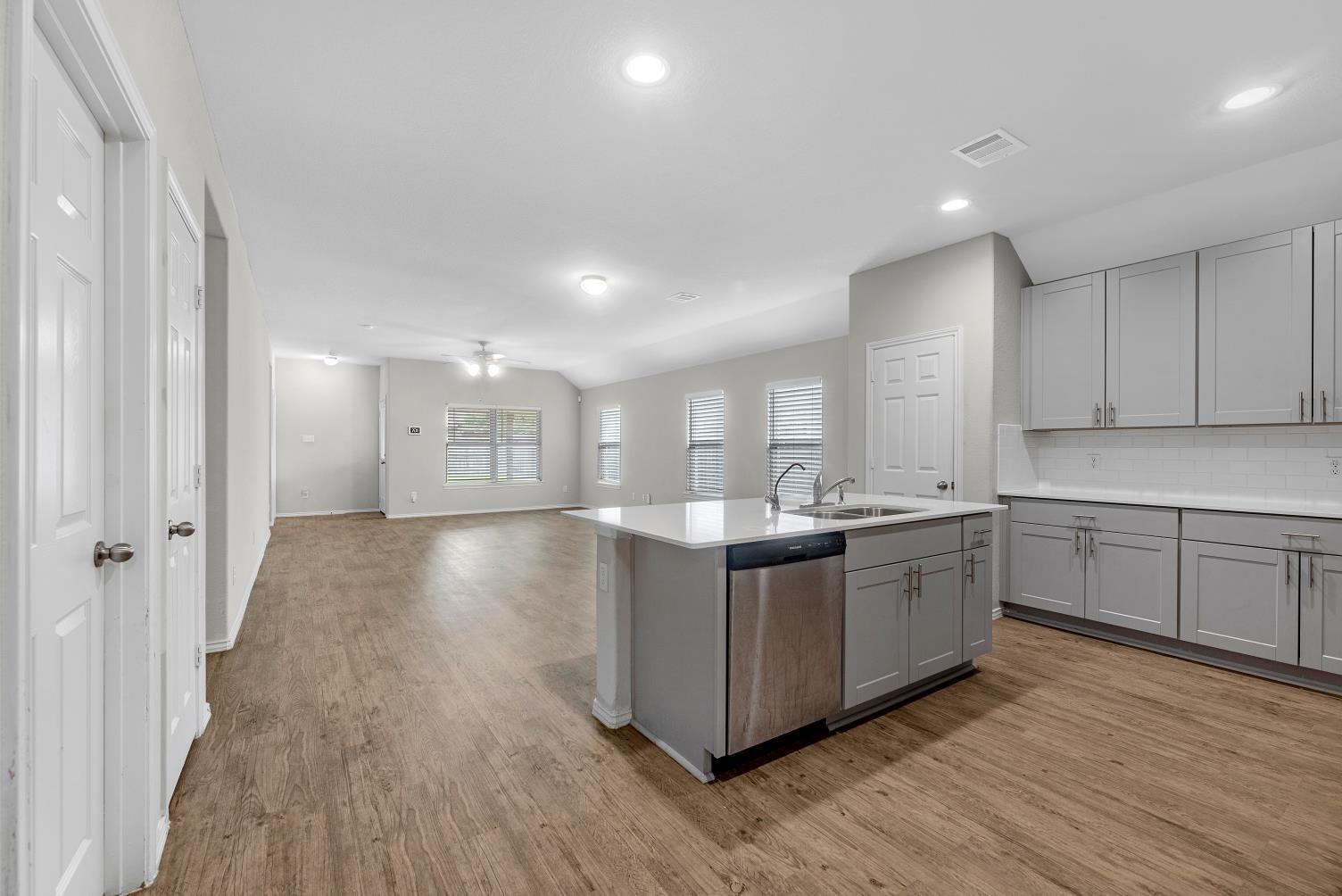 18922 Cedar Moss Court