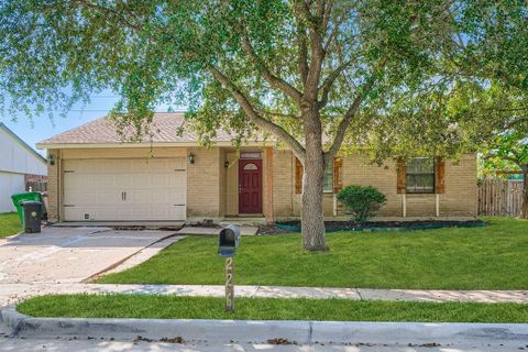 Photo of 226 Tara Plantation Drive, Richmond, TX 77469 (MLS # 41780995)