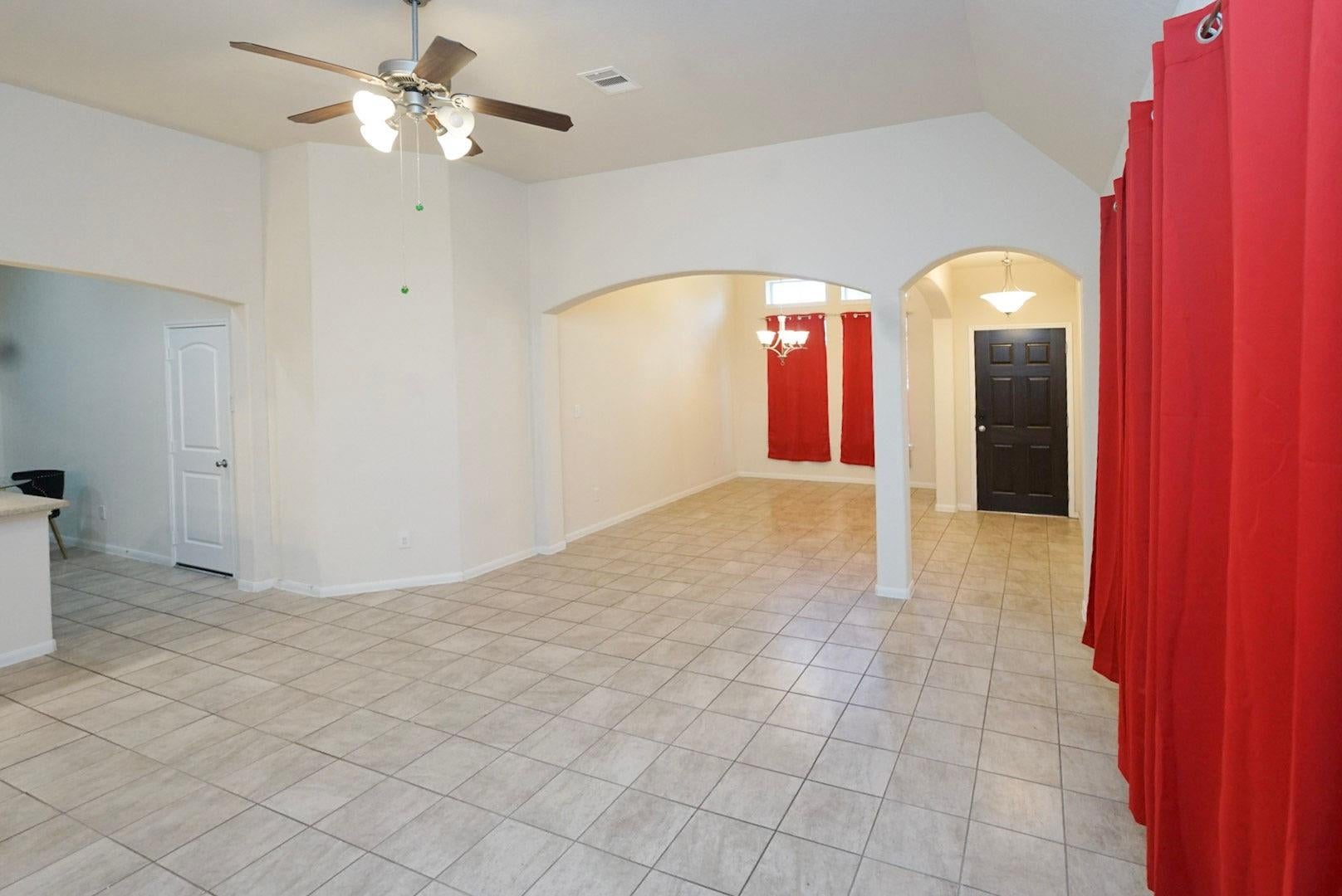 19827 Chapel Valley Ct