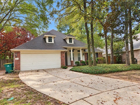 Homes For Sale - 7 Wild Orchid Court<br/> Montgomery County, Conroe, TX 77385