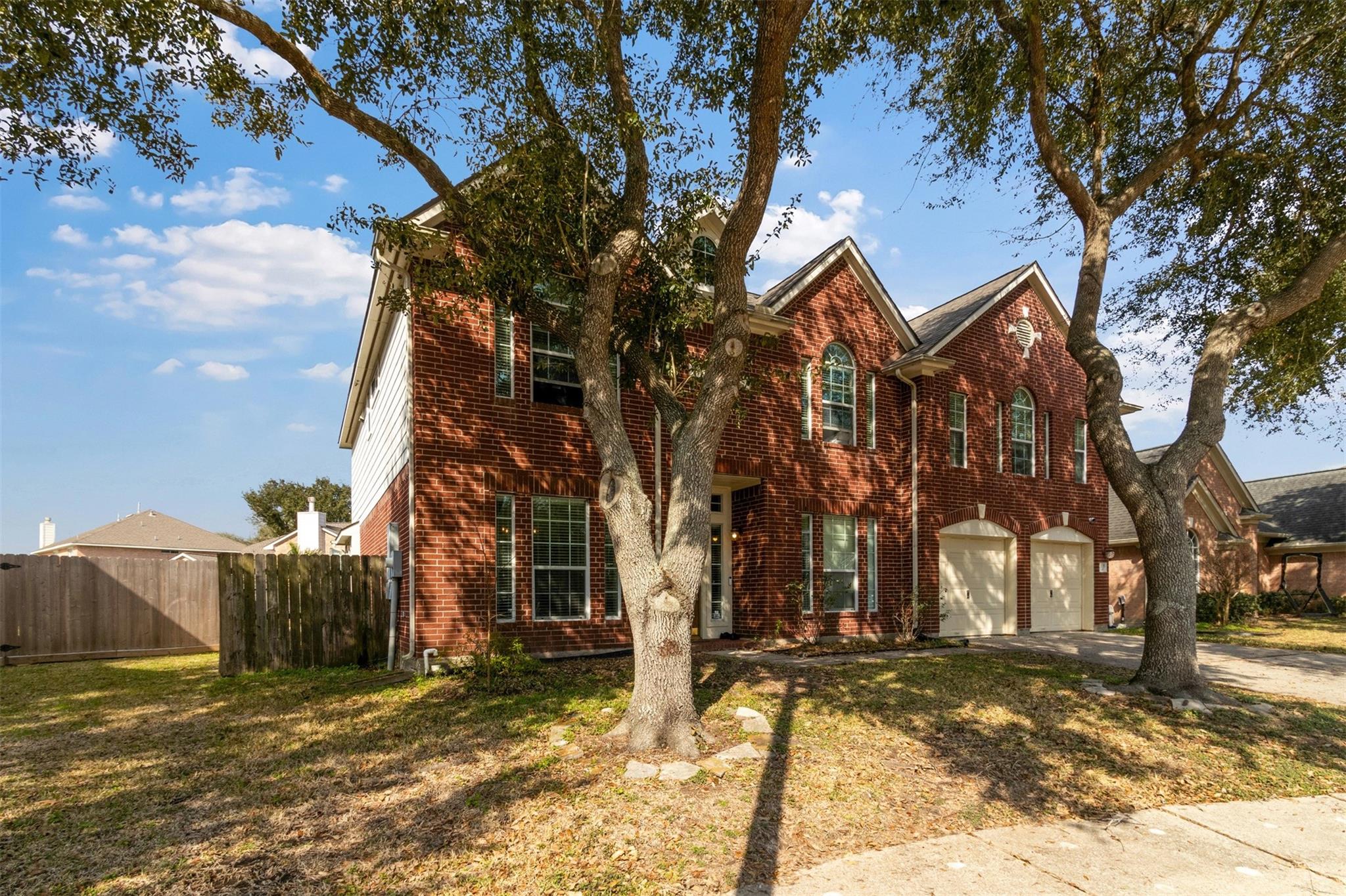 2135 Emerald Cove Drive