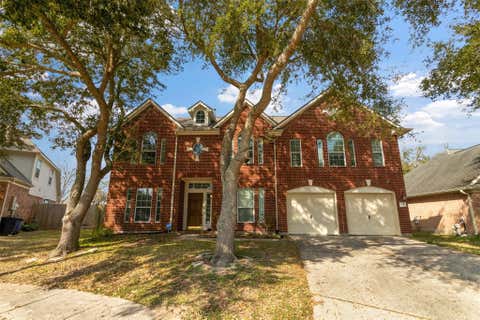 Homes For Sale - 2135 Emerald Cove Drive<br/> Galveston County, League City, TX 77573