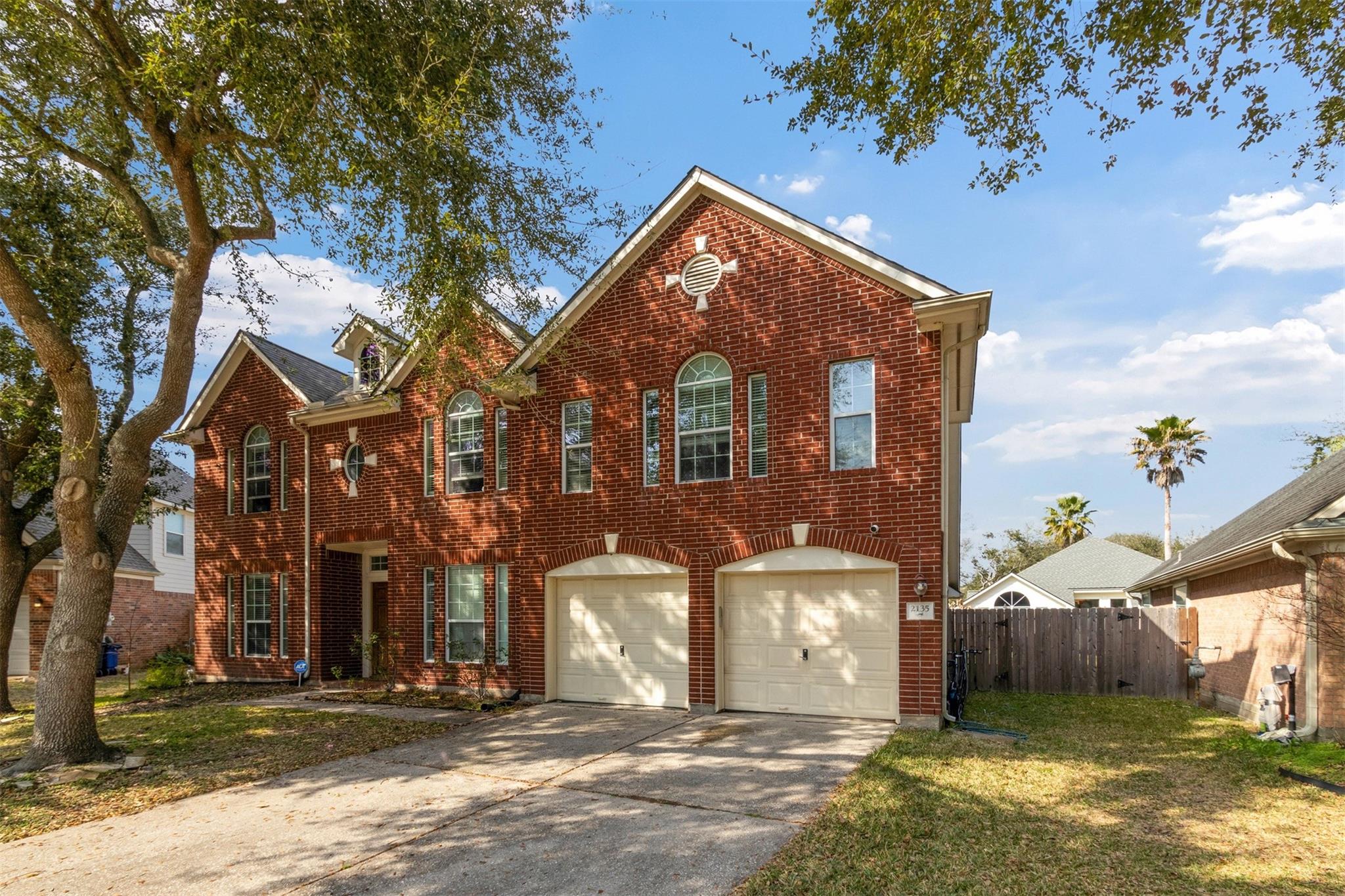 2135 Emerald Cove Drive
