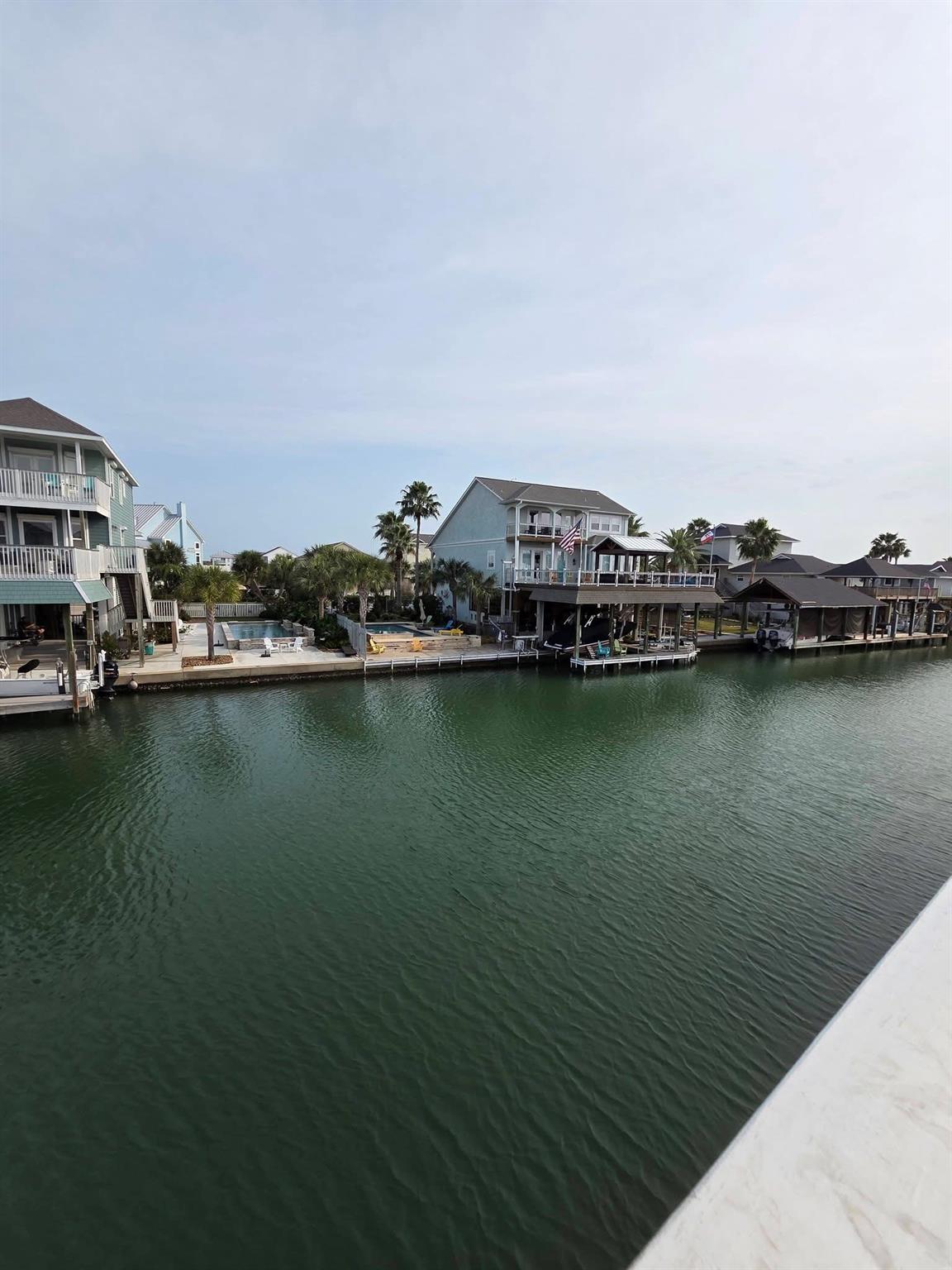 214 Sampan Drive
