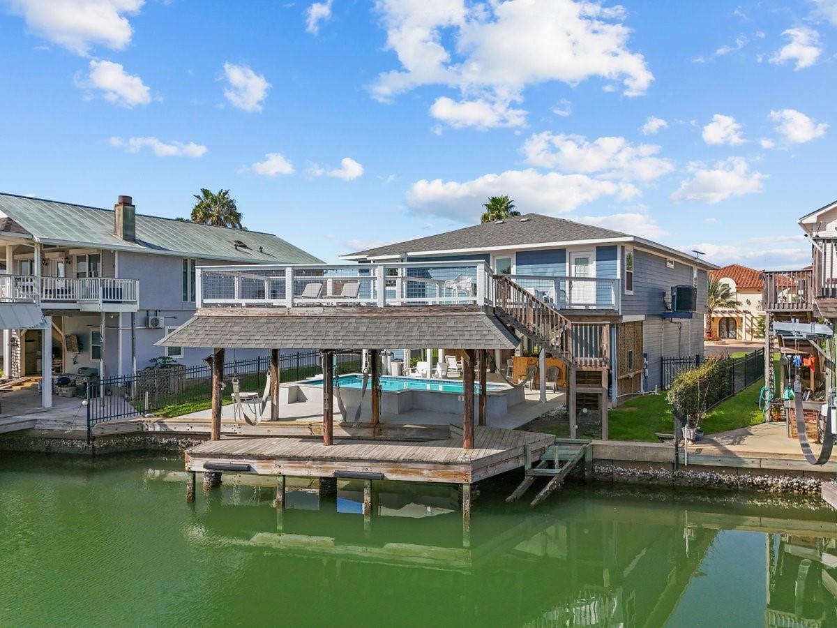 214 Sampan Drive