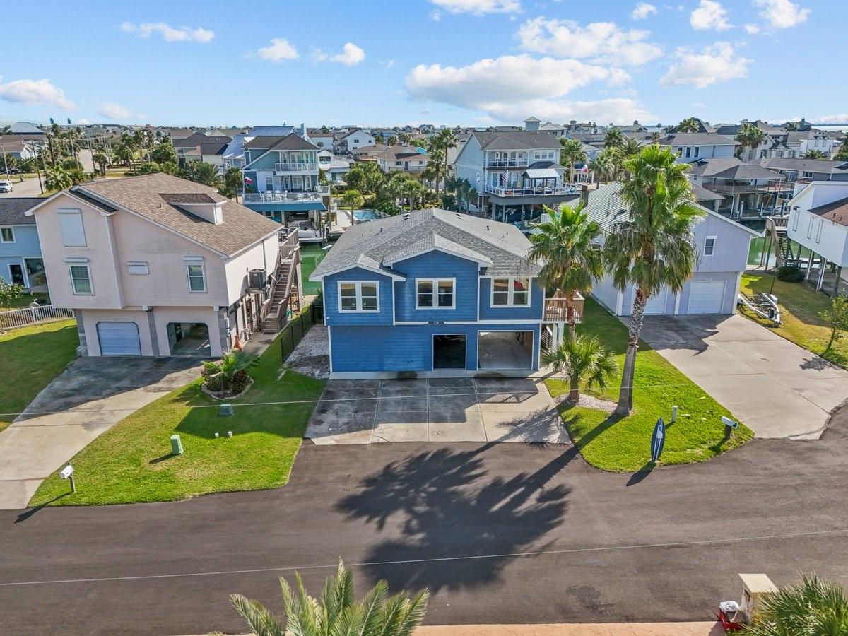 214 Sampan Drive
