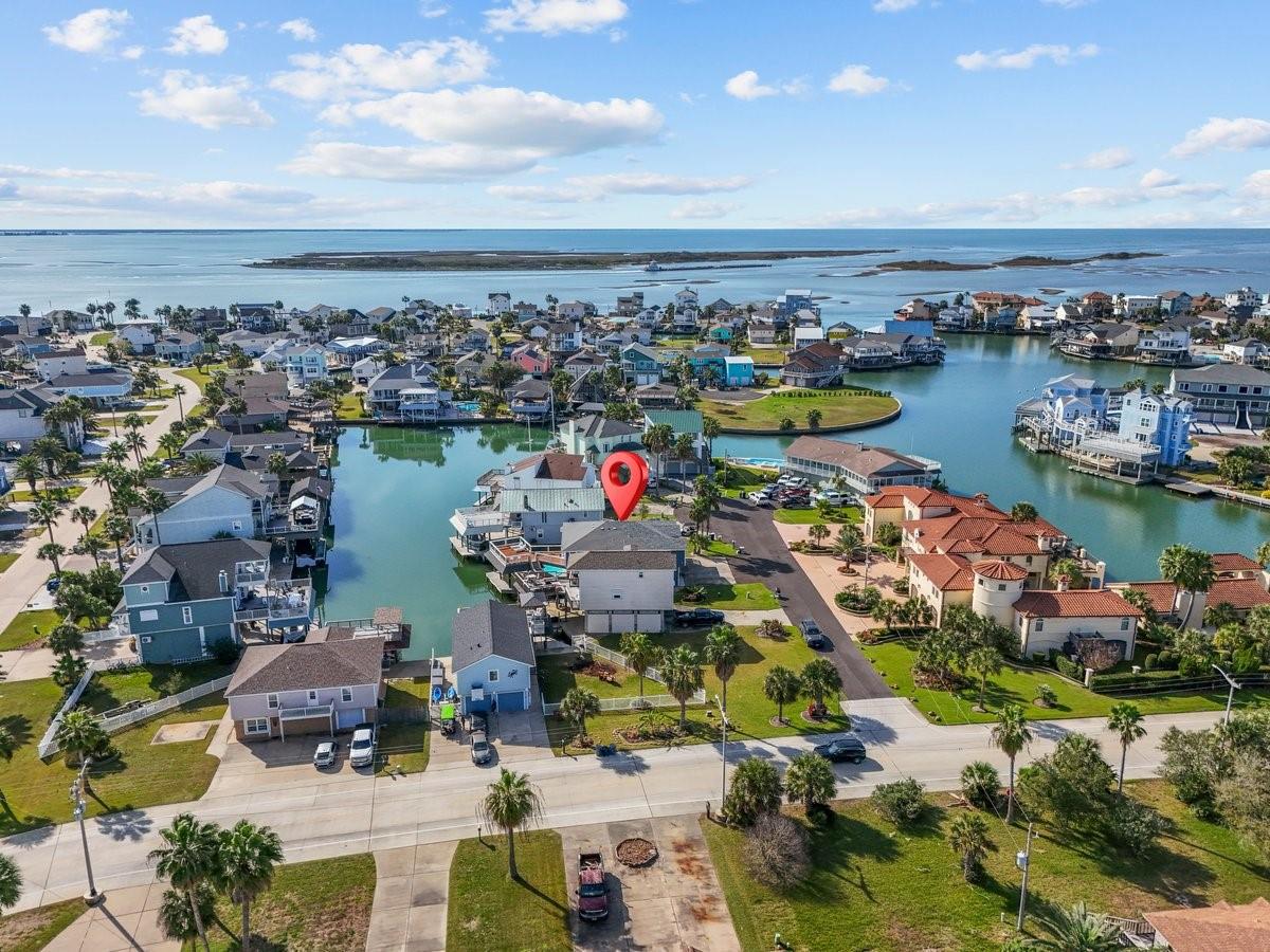 214 Sampan Drive