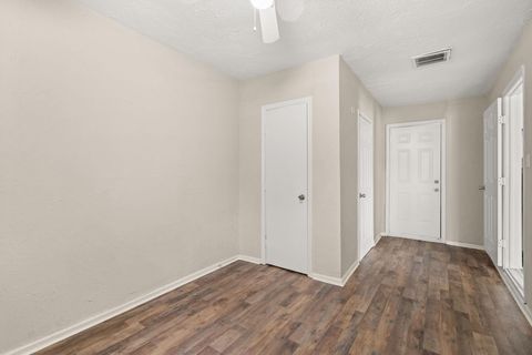 Tiny photo for 3031 Friar Point Road, Houston, TX 77051 (MLS # 77951801)