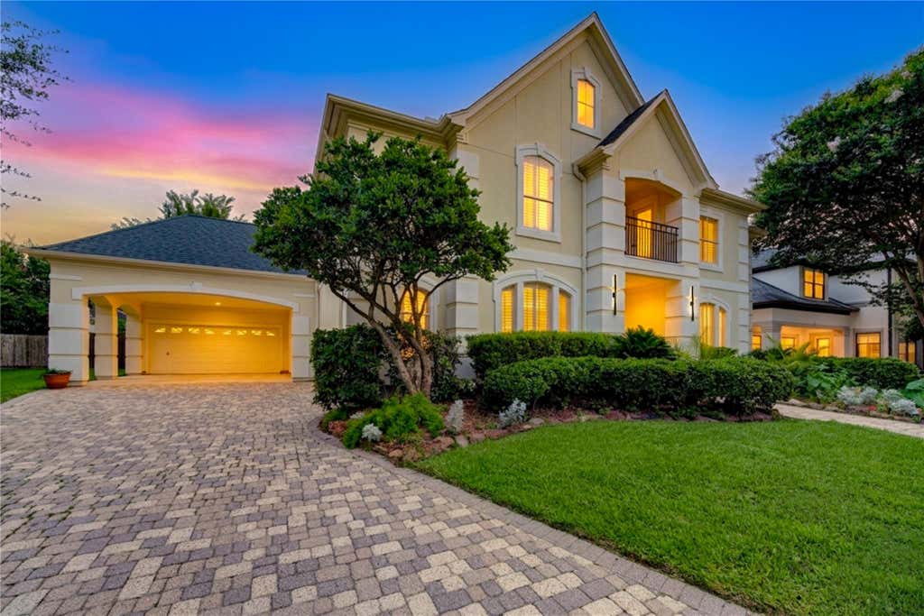 Photo of 13607 Starlight Harbour Court, Houston, TX 77077 (MLS # 14630220)