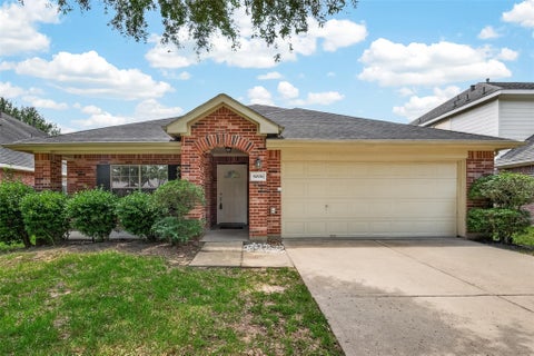 Photo of 5006 Juniper Walk Lane, Katy, TX 77494 (MLS # 4653925)
