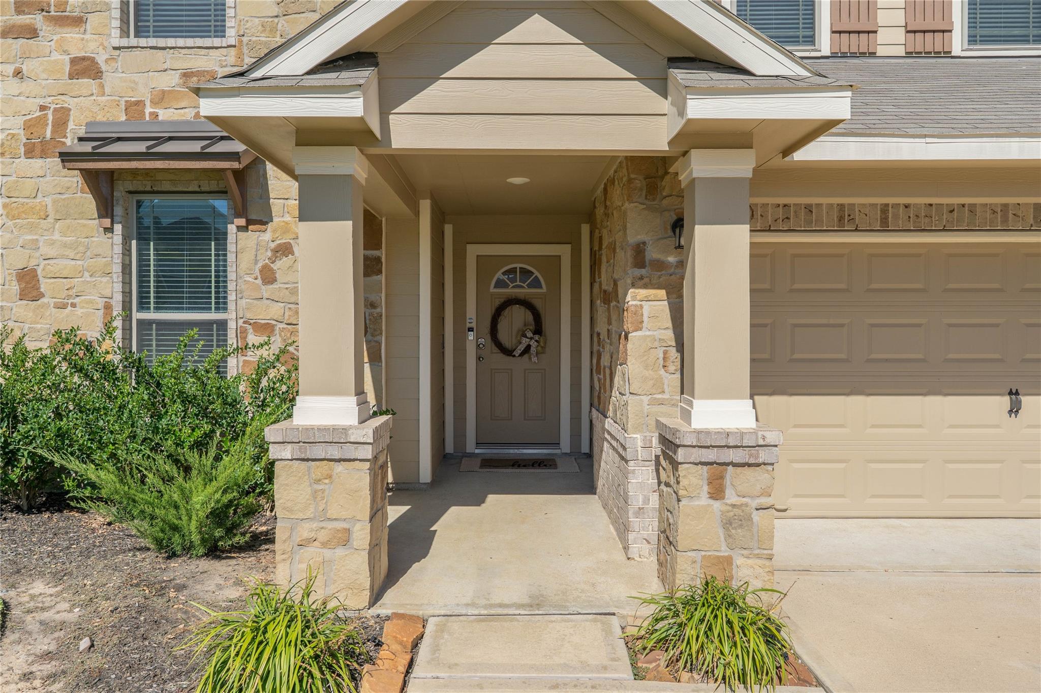 12242 N Chestnut Hills Drive