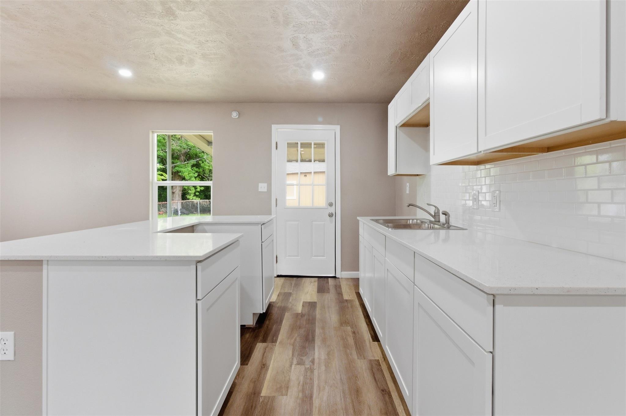 2307 Windsor Lane