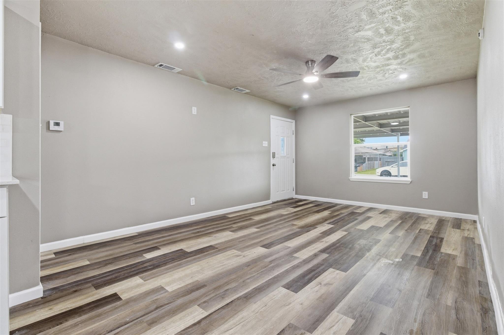2307 Windsor Lane