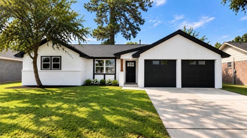 Photo of 6410 Hopper Road, Houston, TX 77016 (MLS # 44366621)