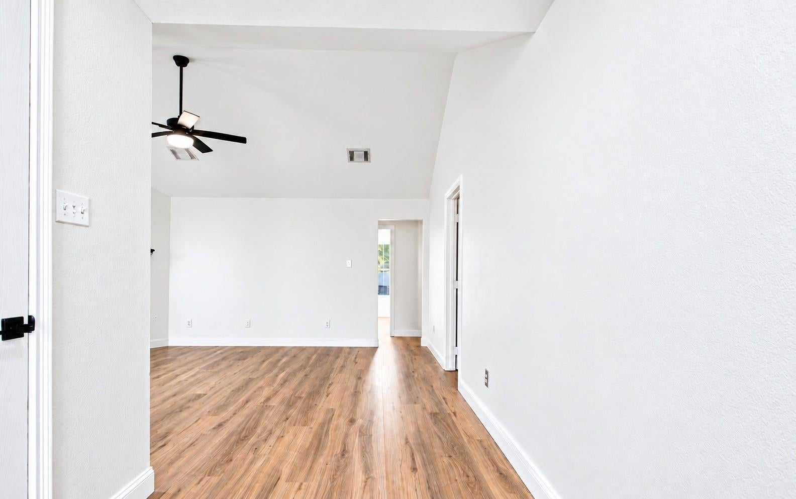 5226 Chasewood Drive