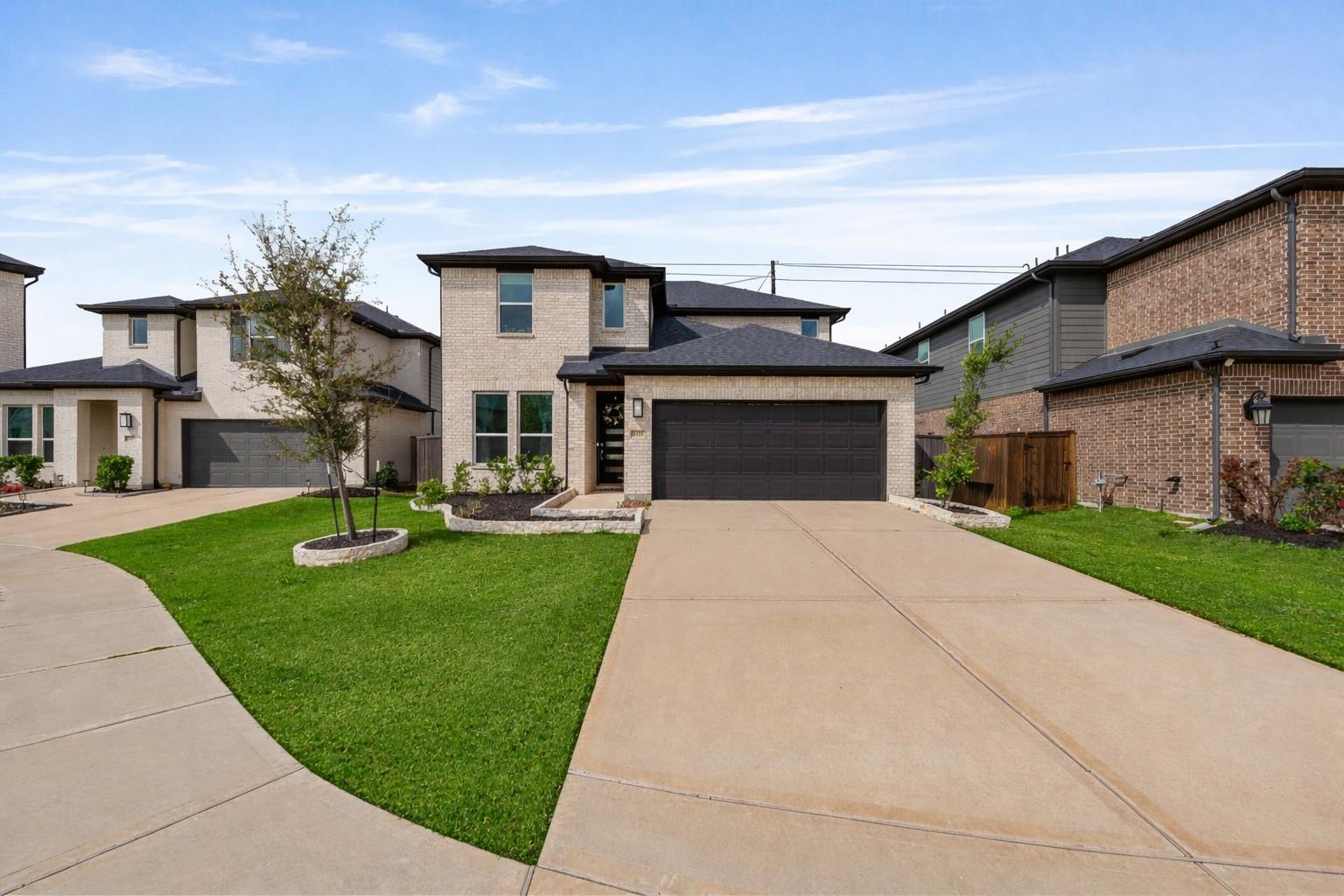 9211 Fenton Oaks Drive