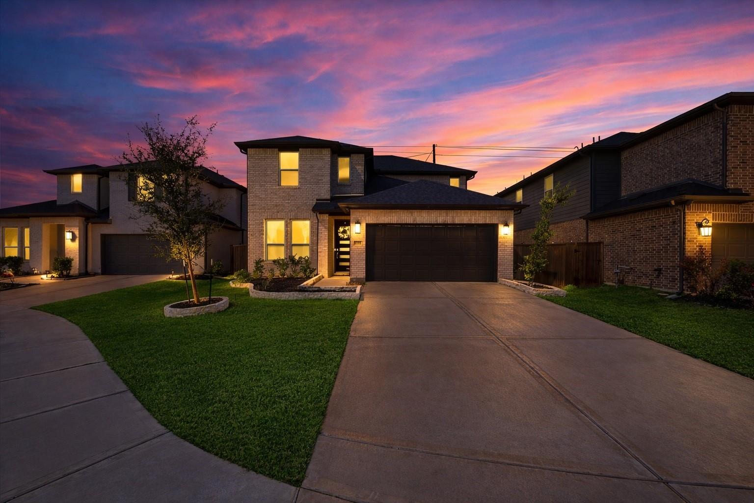 9211 Fenton Oaks Drive