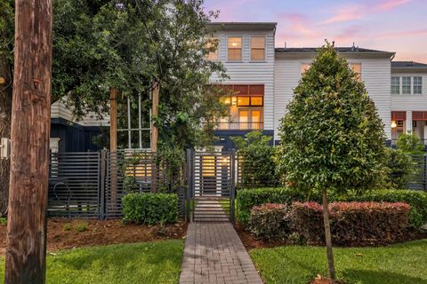 Photo of 822 Cage Street, Houston, TX 77020 (MLS # 56421568)
