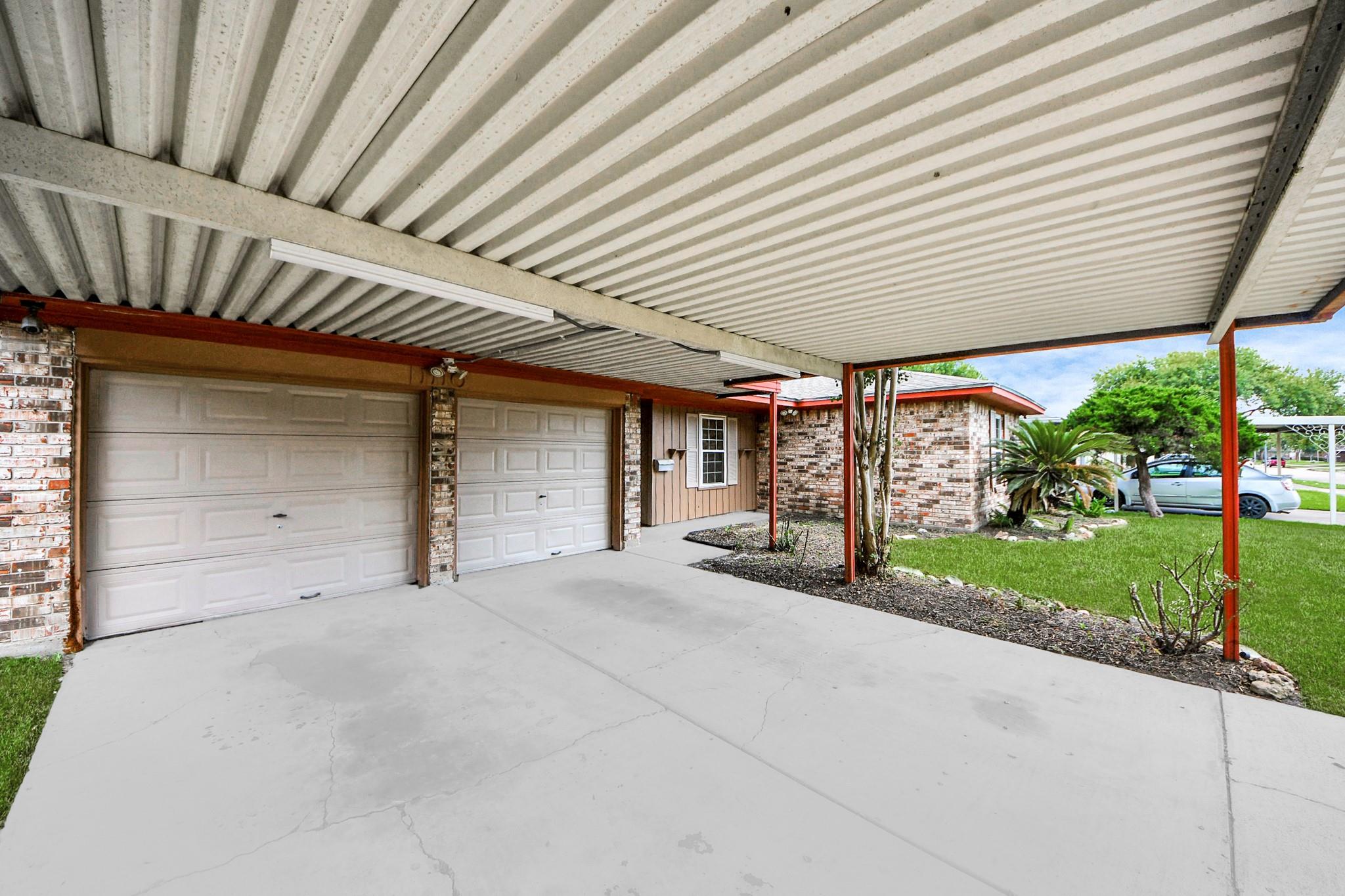 1110 E Brown Lane