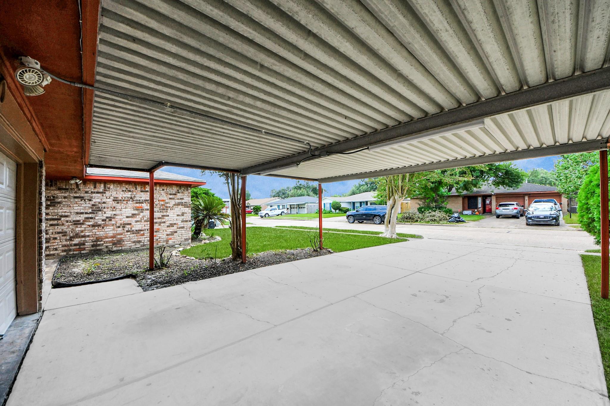 1110 E Brown Lane