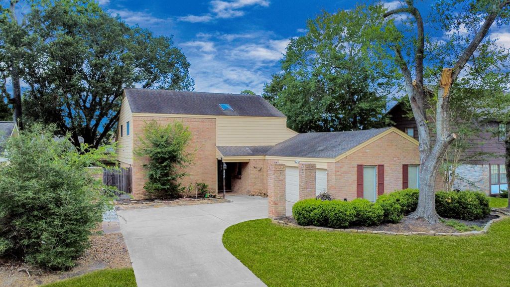 Photo of 6706 Trebeck Lane, Spring, TX 77379 (MLS # 21583078)