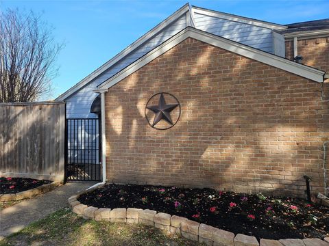 Photo of 11018 Francoise Boulevard, Houston, TX 77042 (MLS # 98424633)