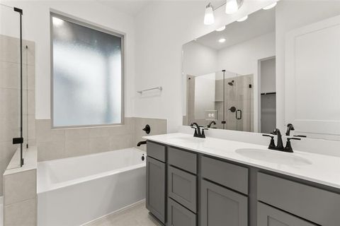 Photo of 21310 Barcelona Heights Trail, Tomball, TX 77377 (MLS # 60127075) Photo of 21310 Barcelona Heights Trail, Tomball, TX 77377 (MLS # 60127075)