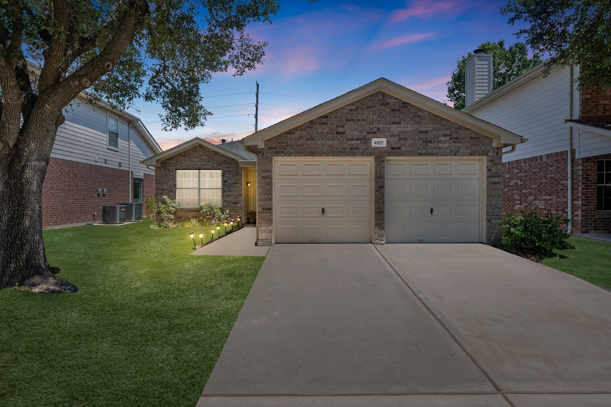4822 Monarch Glen Lane