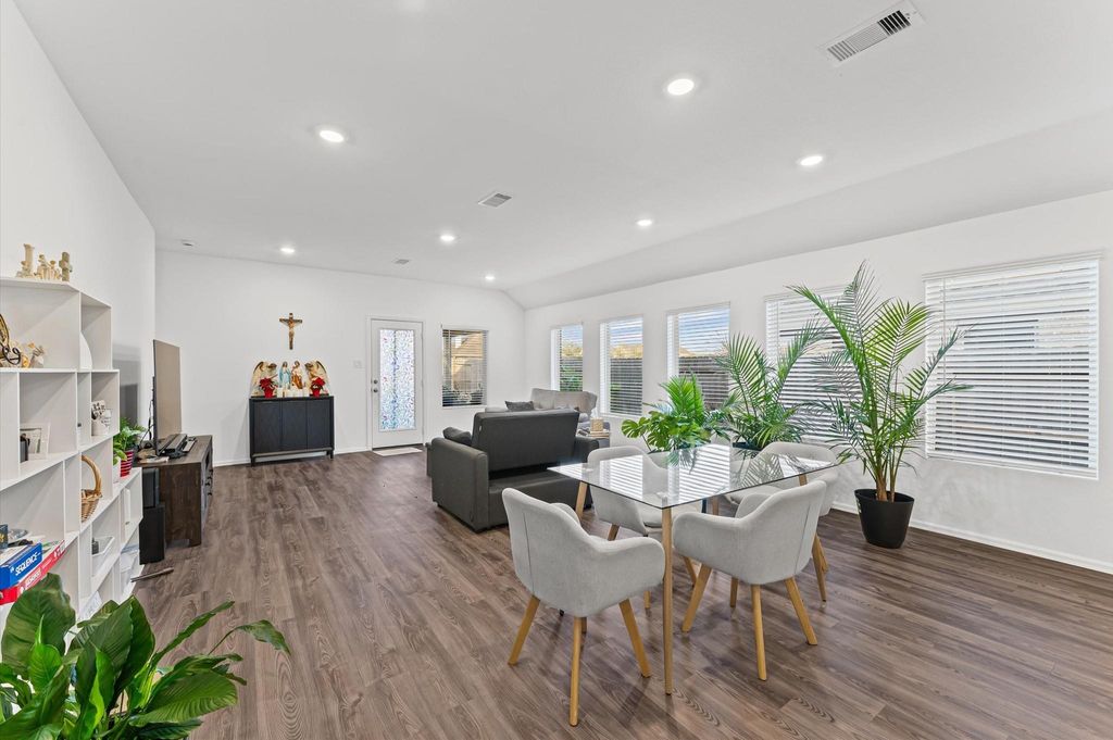 Photo of 31722 Harmony High Lane, Hockley, TX 77447 (MLS # 22246807)