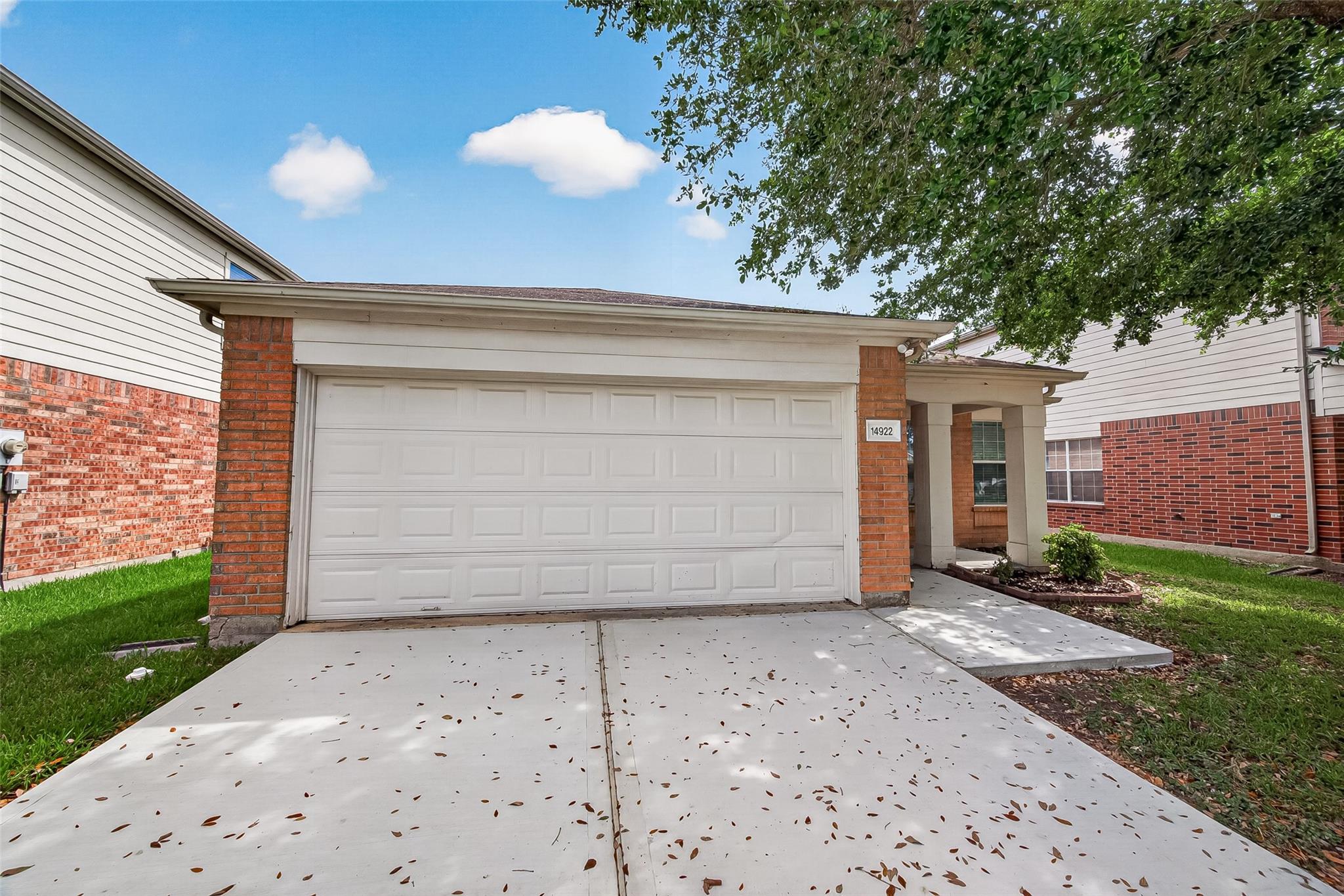 14922 Sugar Sweet Drive