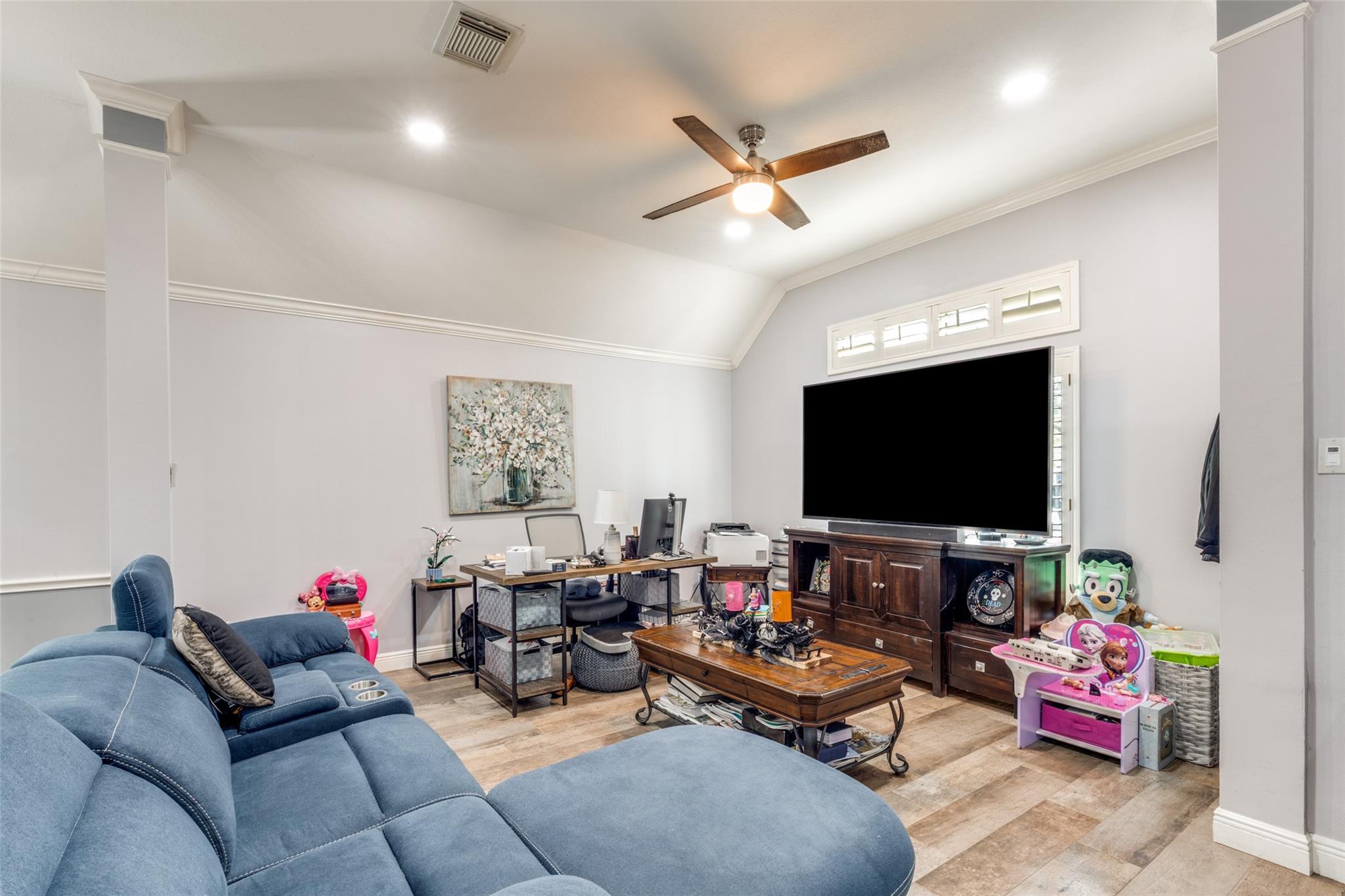 2913 Autumn Creek Drive