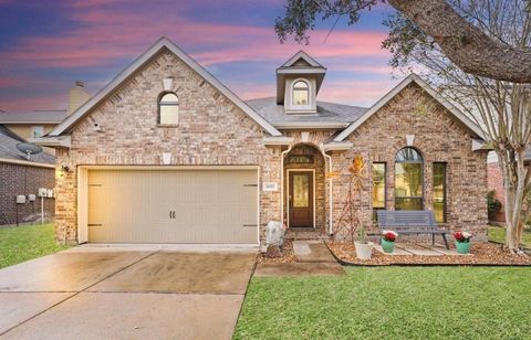 Photo of 2027 Wembley Way, Rosenberg, TX 77471 (MLS # 87554975)