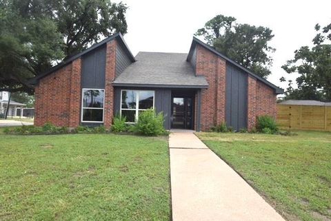 4301 Charleston Street Houston TX 77021