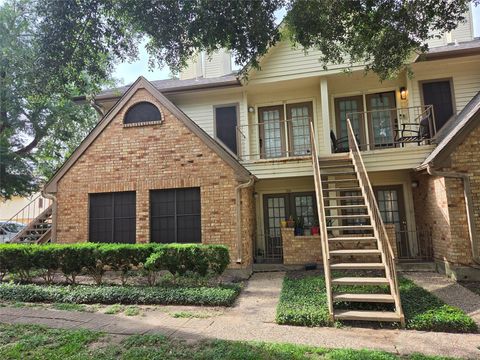 Photo of 2425 Holly Hall Street #107, Houston, TX 77054 (MLS # 17851337)