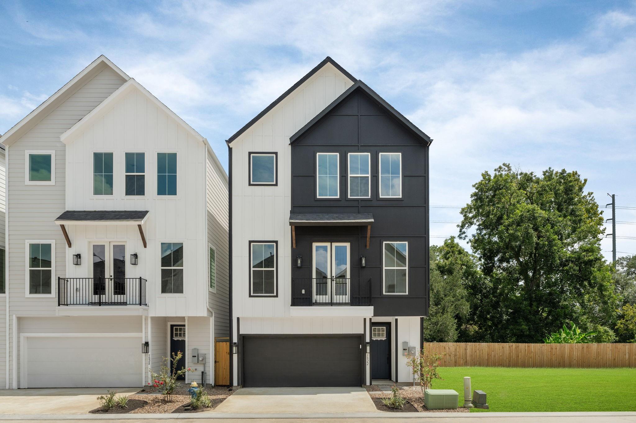 5832 & 5834 Highland Sun Lane