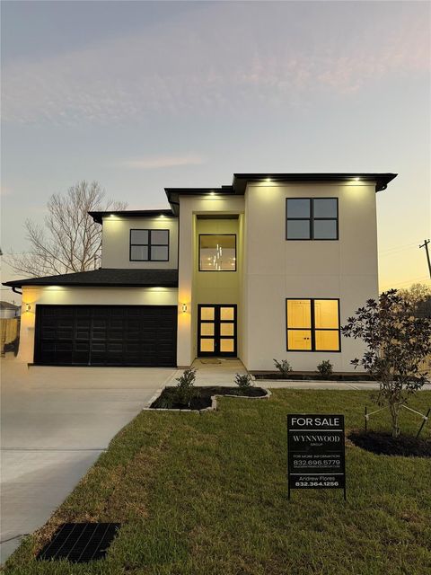 6018 Becky Lane Pearland TX 77584