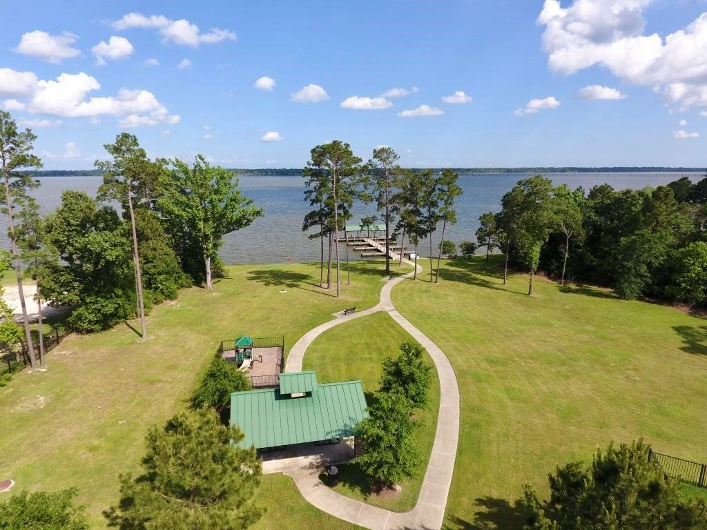 19315 Anchor Bay Lane