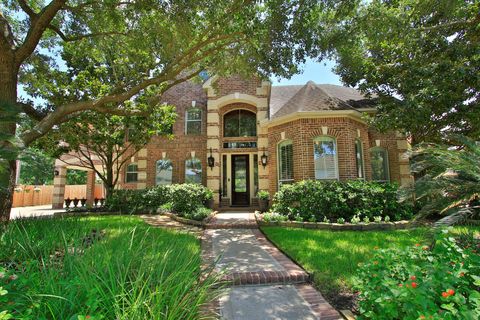 Photo of 17331 Fairgrove Park Drive, Houston, TX 77095 (MLS # 88987514)