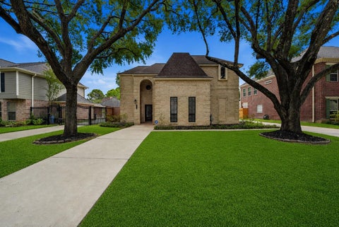 Photo of 20719 Castle Bend Drive, Katy, TX 77450 (MLS # 89792932)
