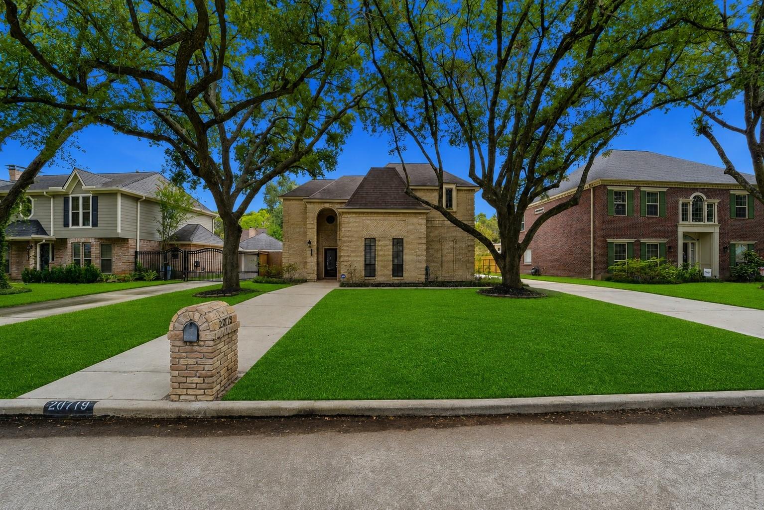 20719 Castle Bend Drive