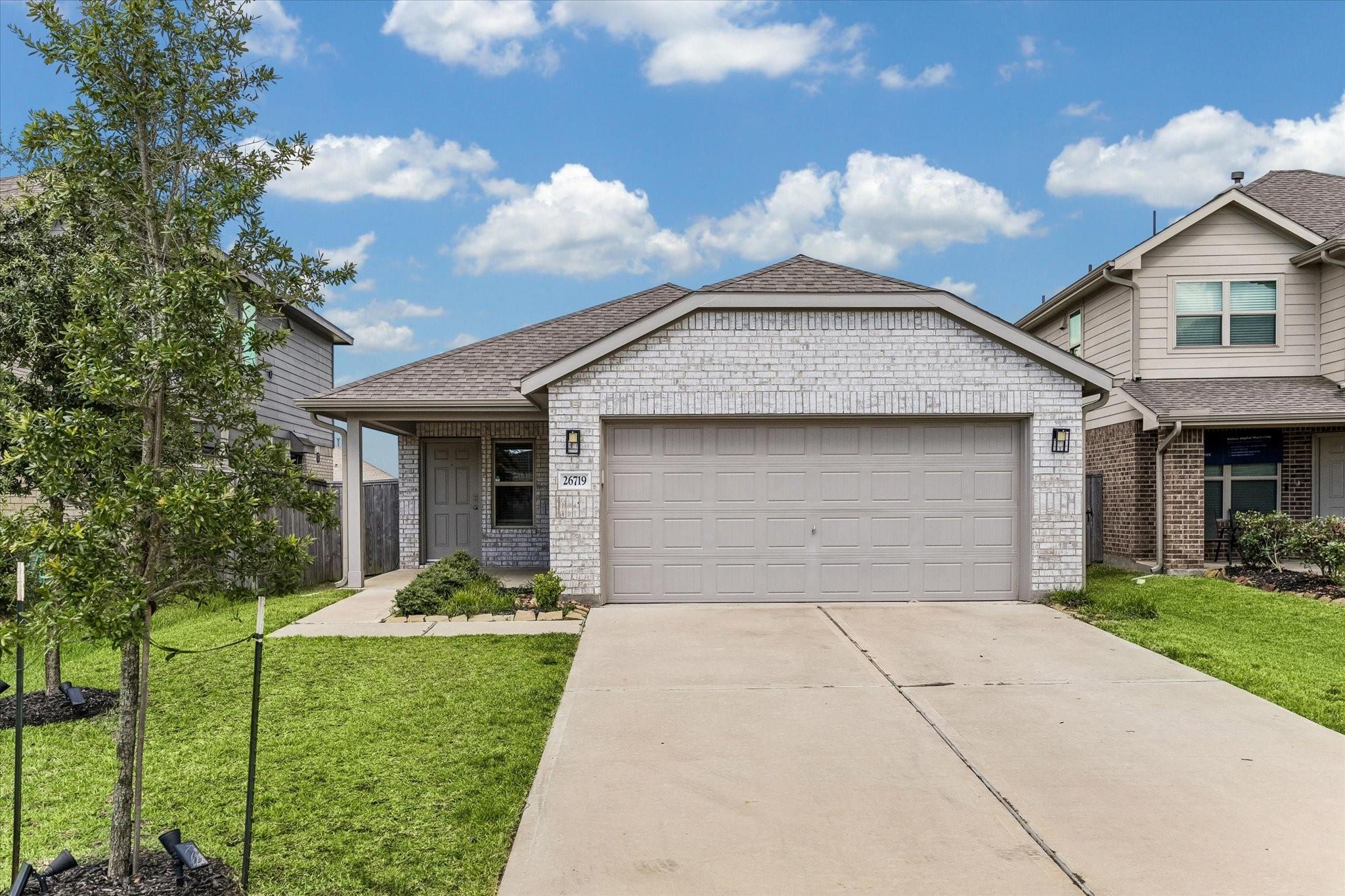 26719 Wilderye Cove Lane