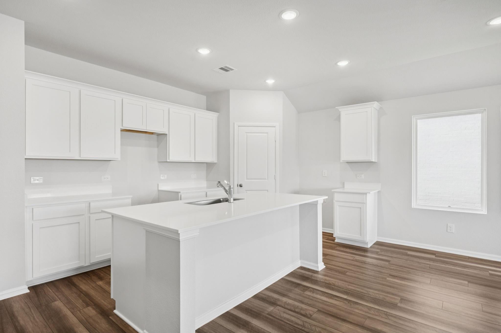 1107 Brittany Point Drive