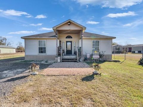 Photo of 1414 County Road 3550, Cleveland, TX 77327 (MLS # 64191169)