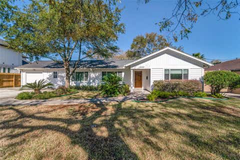 Photo of 4502 Brookwoods Drive, Houston, TX 77092 (MLS # 69566731)