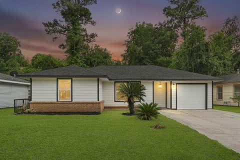 Photo of 7218 Bretshire Drive, Houston, TX 77016 (MLS # 32358359)