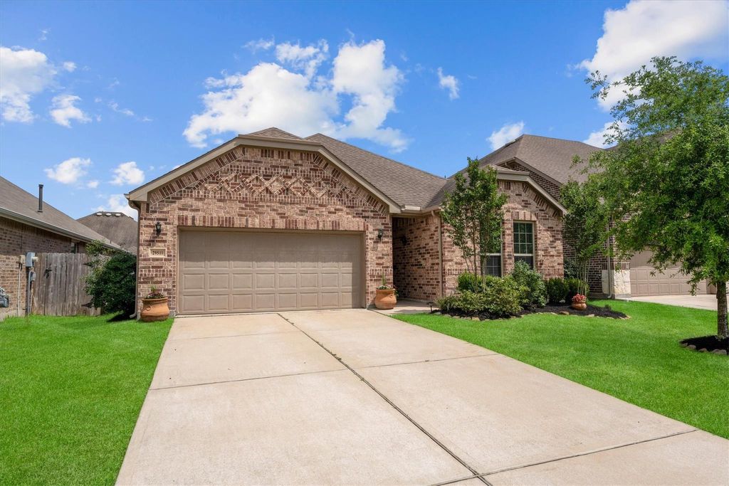 Photo of 29511 Water Willow Trace Drive, Spring, TX 77386 (MLS # 50343415)
