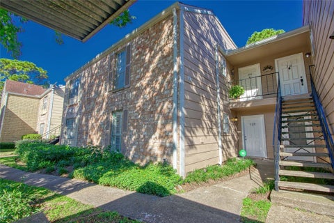 Photo of 2800 Jeanetta Street #709, Houston, TX 77063 (MLS # 84305111)