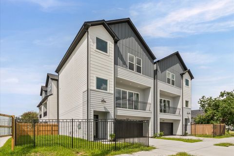 Photo of 3603 Mt Pleasant Street, Houston, TX 77021 (MLS # 35138751)